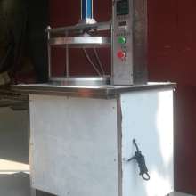 诸城市宏润食品机械厂 专业供应高品质烟草制品机械