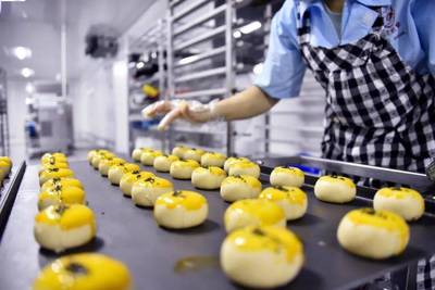 南靖“老先生”走出电商新路子，传统食品销售焕发新活力